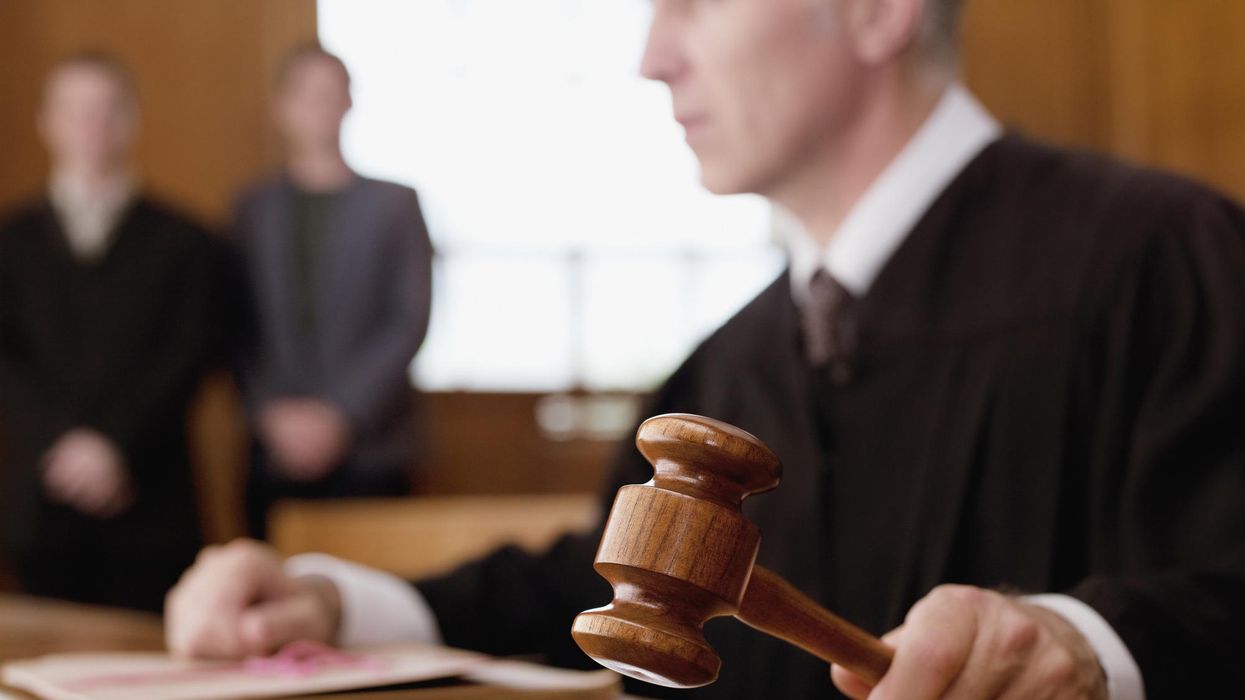 Horowitz: Leftist judge attacks US Marshals for not disclosing vaccination status, holds them in contempt