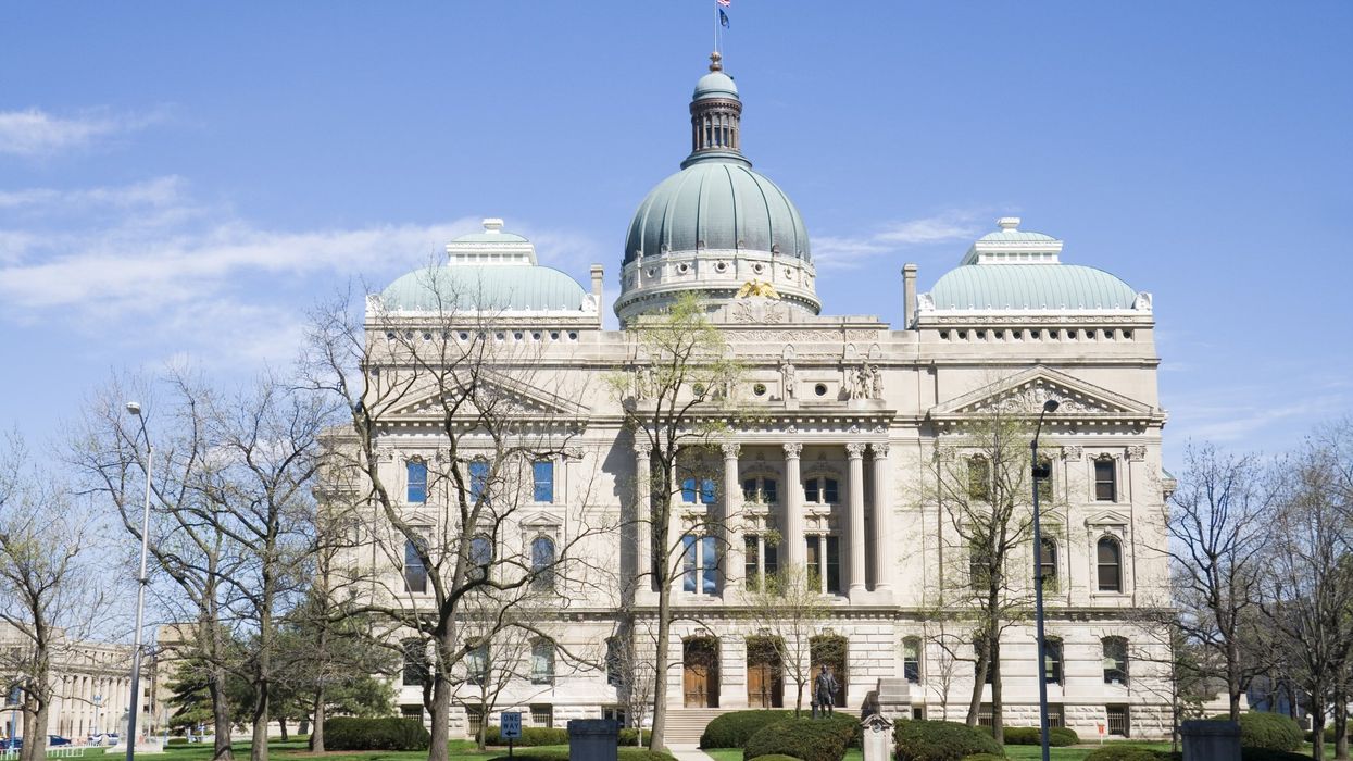 Horowitz: State legislatures should convene special sessions to repel border invasion, bar education for illegal aliens