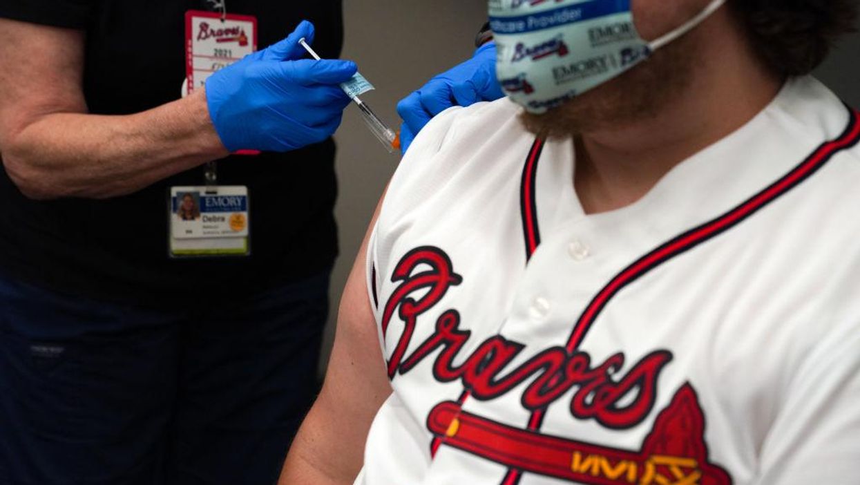 Horowitz: Two Georgia counties offer community service credits to criminals who vaccinate