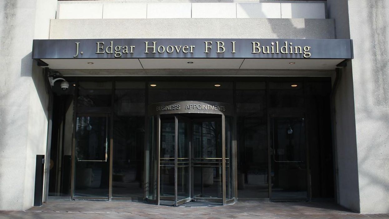 Horowitz: What conservatives must do following the FBI raid on Trump