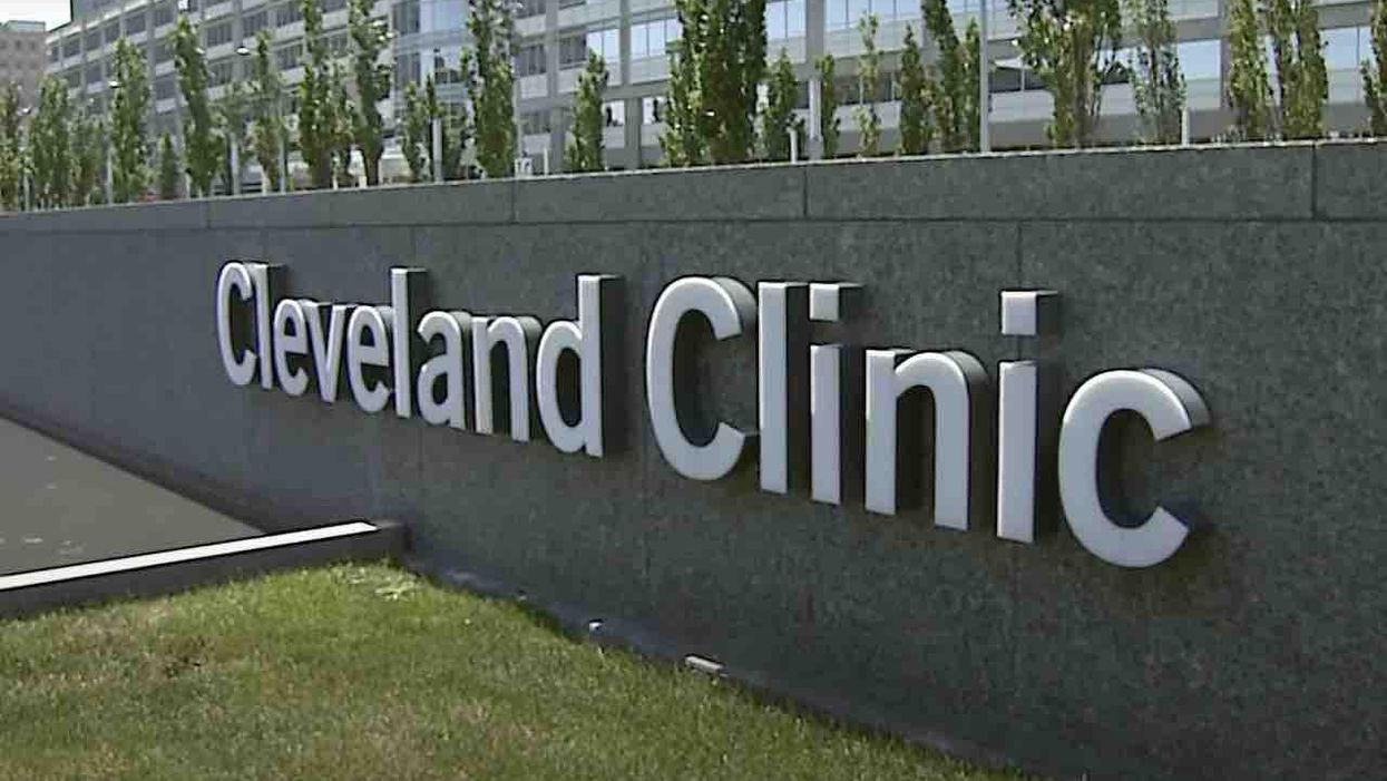 Hospital pulls plug on life-saving kidney transplant because donor isn't vaccinated. Policy went into effect just days before surgery.