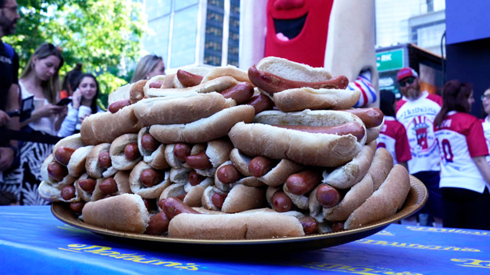 Hot dogs and propane cost less under Trump, but one industry says tariffs will ruin Fourth of July prices