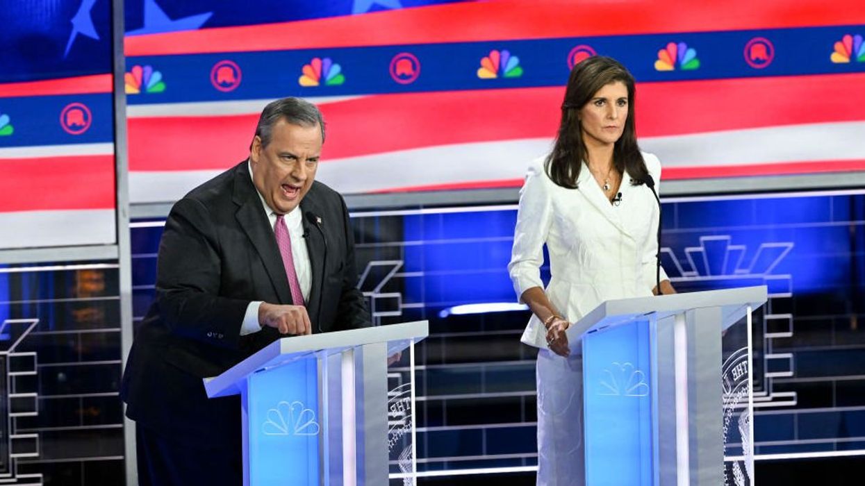Hot mic catches Chris Christie giving his uncensored view of Nikki Haley's campaign — and Ron DeSantis agrees