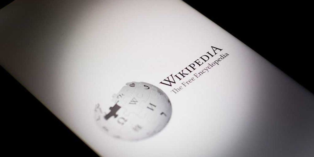How do you solve a problem like Wikipedia?
