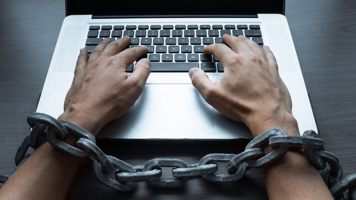 How to build a free internet