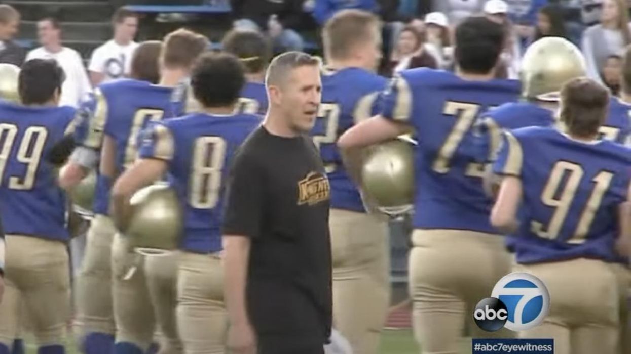 HS football coach suspended 7 years ago for praying with players after games to be reinstated