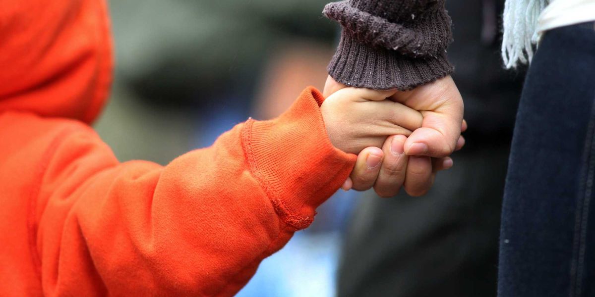 Husband and wife intervene after seeing Florida mom discipline 4-year-old son — then police arrest the couple