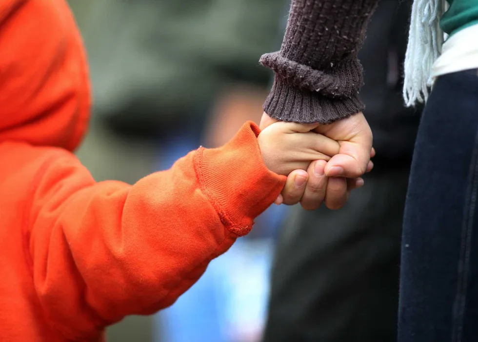 Husband and wife intervene after seeing Florida mom discipline 4-year-old son — then police arrest the couple
