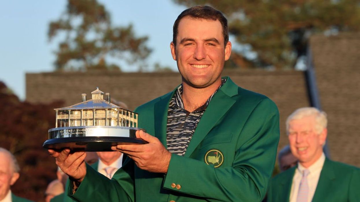 'I believe in Jesus': The No. 1 golf player says his golf achievements don't define him — then he points to the one who does
