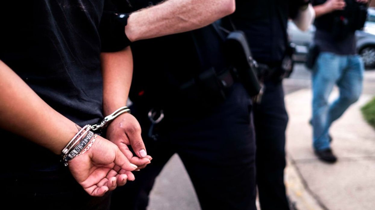 ICE arrests gang leader wanted for 23 murders in Peru after border agents released him: 'Significant threat'