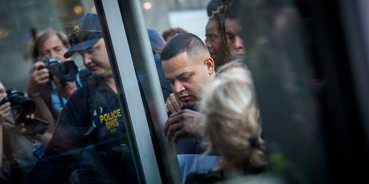 ICE just arrested Democrats’ favorite MS-13 associate — and now he’s getting the boot for good ICE just arrested Democrats’ favorite MS-13 associate — and now he’s getting the boot for good