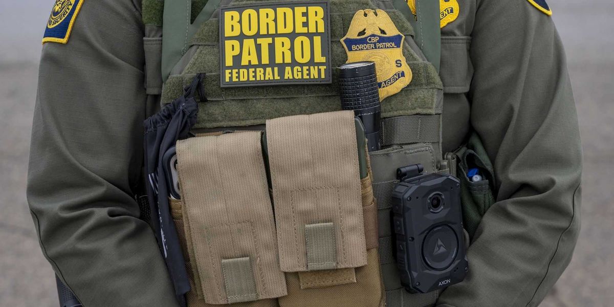 Illegal alien with a badge impersonates Border Patrol agent to disrupt mission — even calls in 'reinforcements'