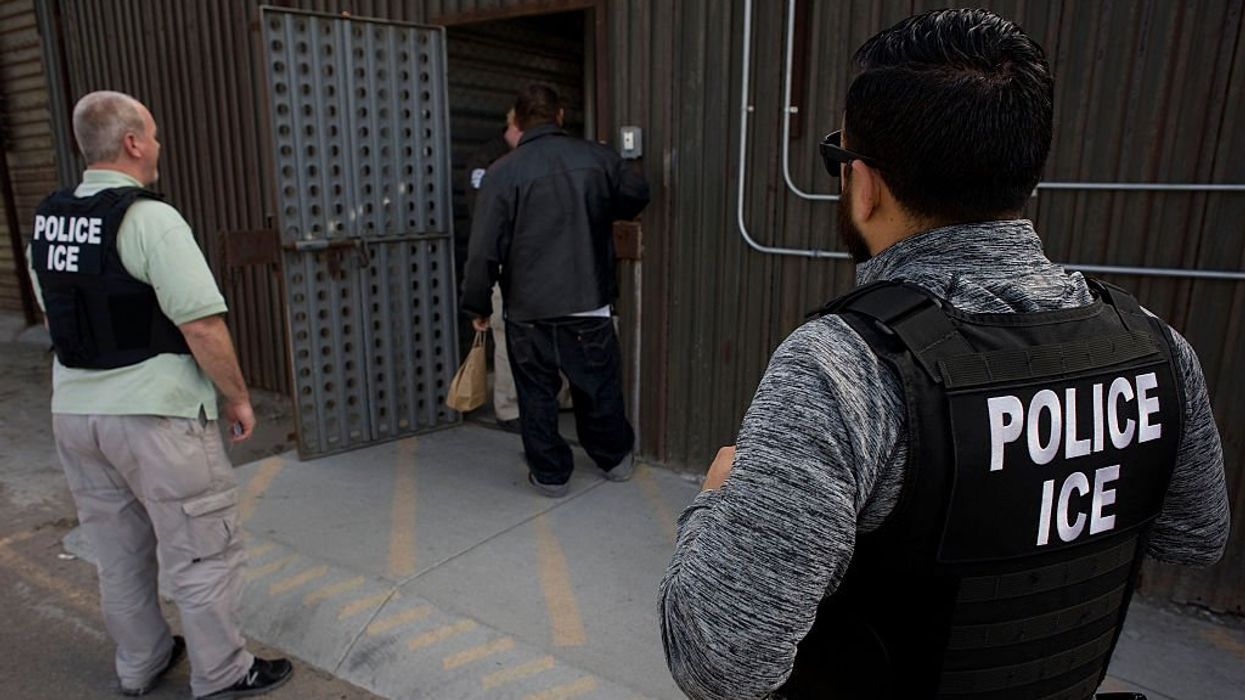 Illegal alien with suspected gang ties remains in US despite committing 'at least 22 criminal offenses': Report