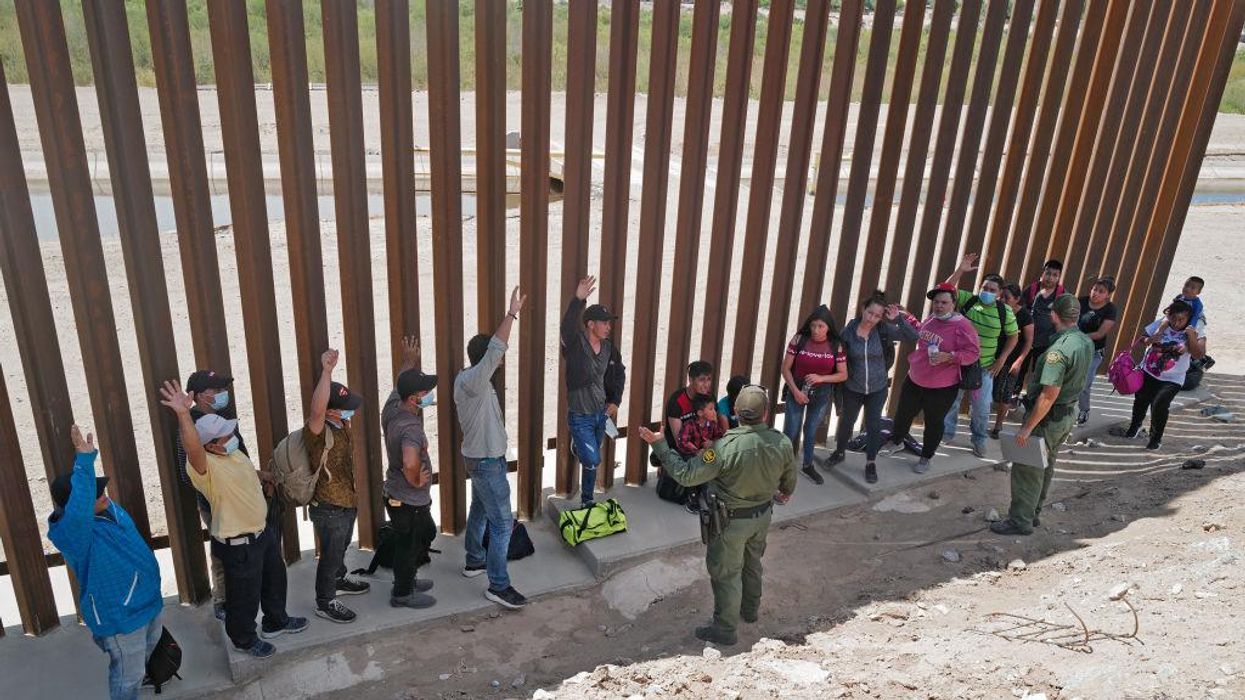 Illegal immigrant arrests break all-time record during Biden's border crisis: Report