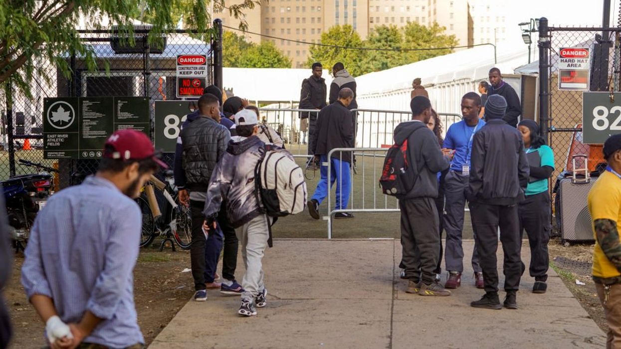 Illegal immigrant bites, punches security guard in vicious attack at controversial NYC shelter: Report