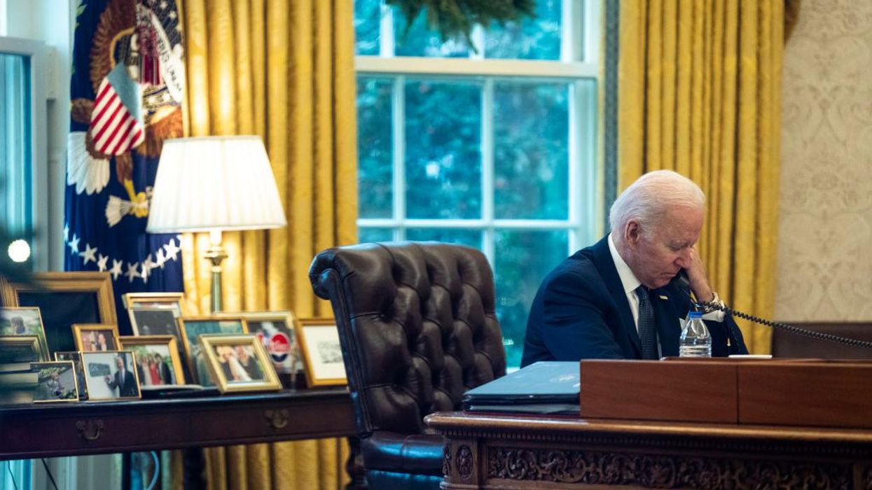 Illegal immigration surges 10% under Biden's watch, report says
