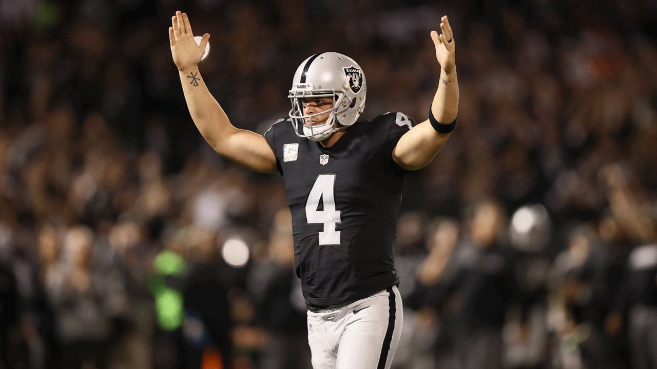 A real sports miracle: Star NFL QB rescues stranded driver — and then they pray together
