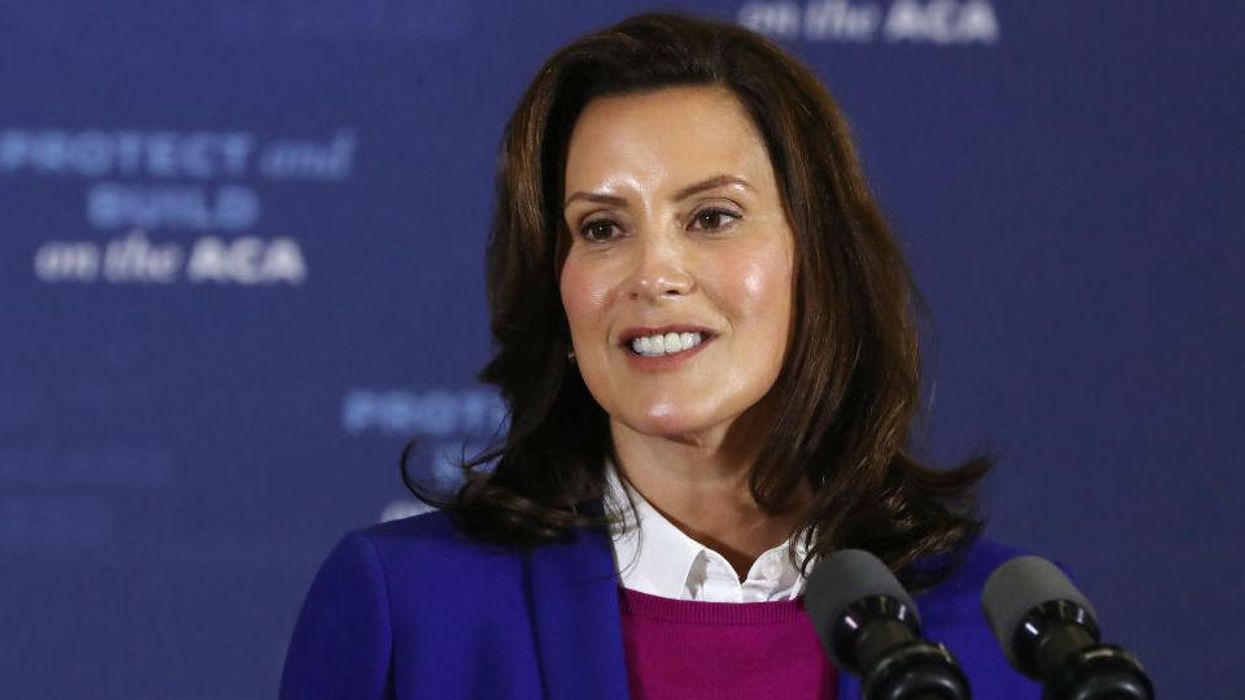 Gov. Gretchen Whitmer once again caught breaking her own COVID restrictions, photo leaked to media