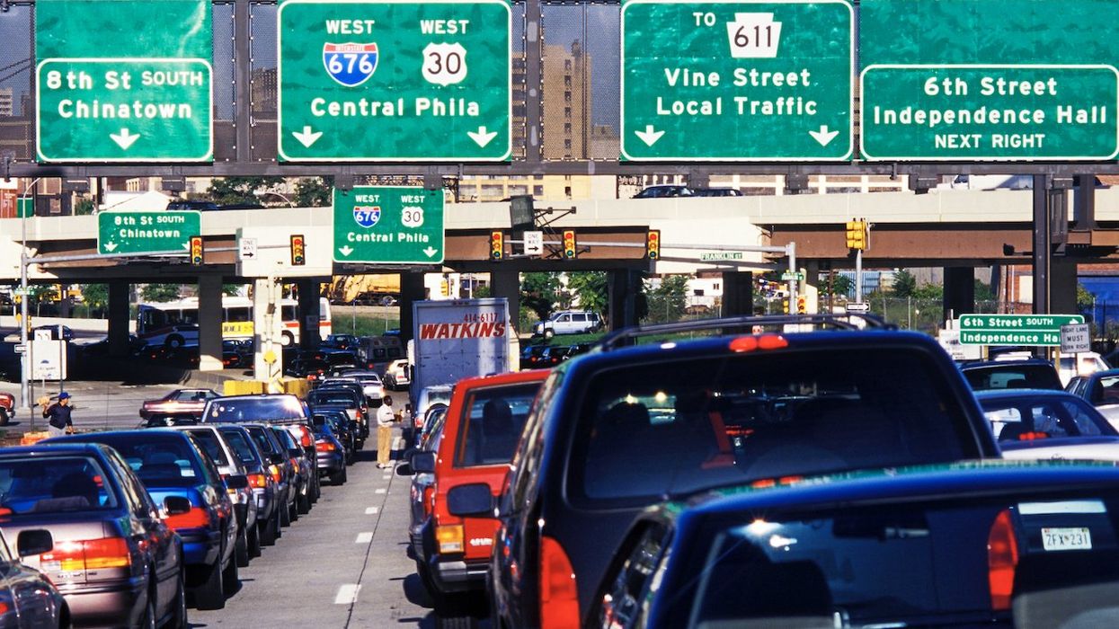 Report saying blacks have longer commutes — about 7 minutes longer per day — than whites in Philly is being mercilessly mocked