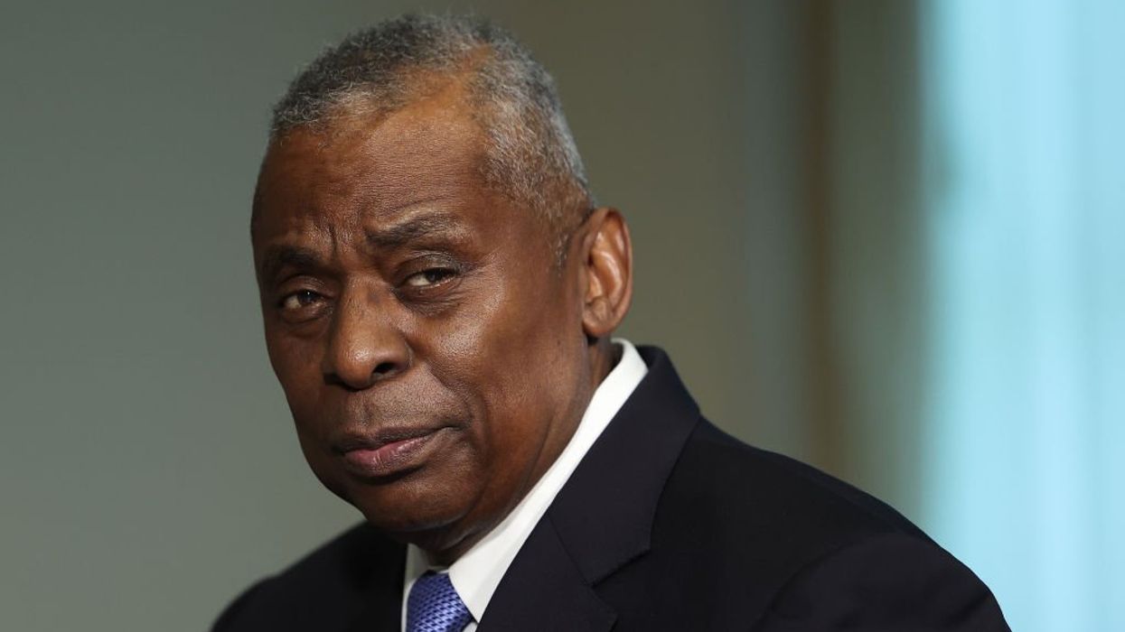 Defense Sec. Lloyd Austin released from Walter Reed