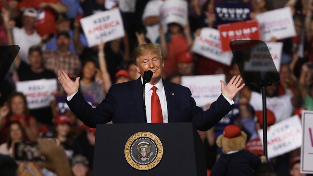 President Trump mocks man he thinks is rally protester for 'weight problem.' Turns out he's a Trump supporter and Navy veteran.