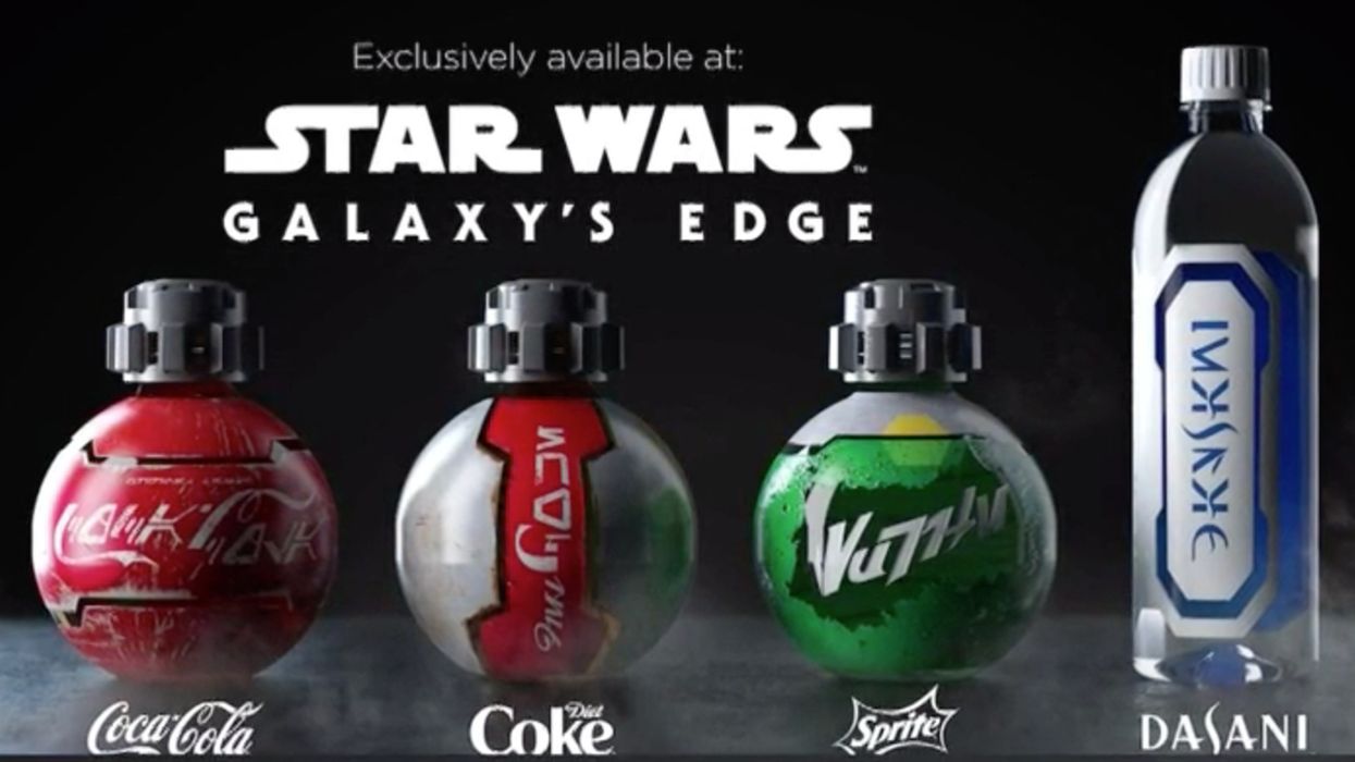 TSA bans Disneyland souvenir 'Star Wars' Coke bottle because it looks too much like a bomb