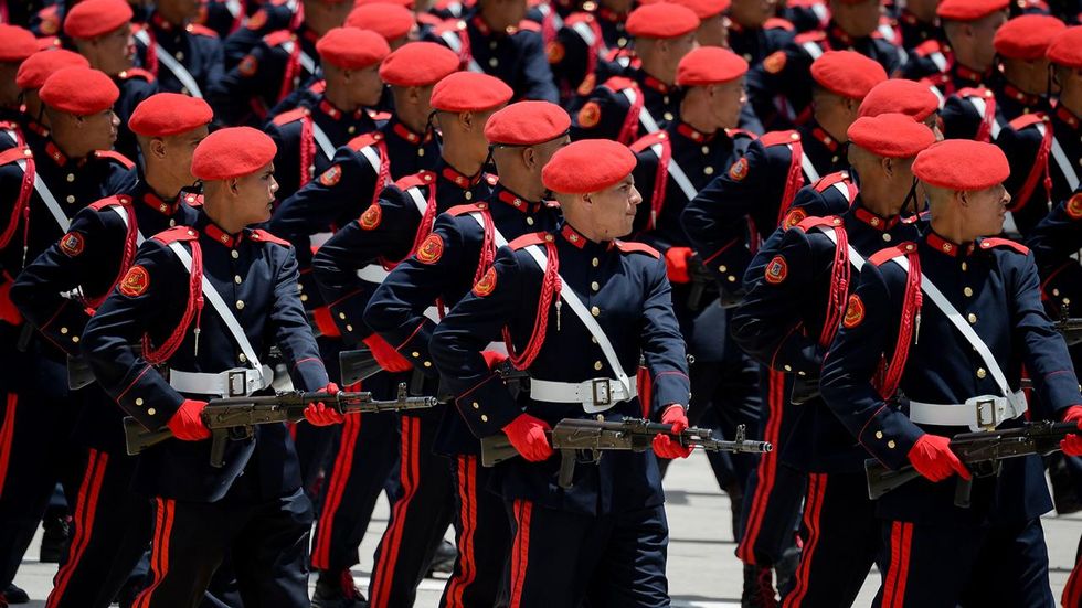 Report: Trump administration met with military rebels to discuss overthrow of Venezuelan president