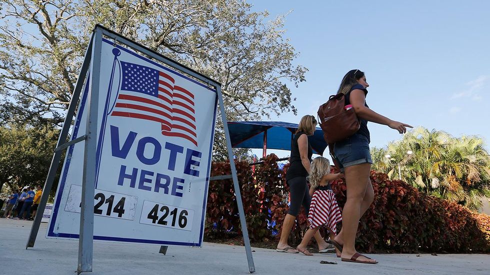 Federal judge orders 32 Florida counties to print sample ballots in Spanish for Puerto Rican voters