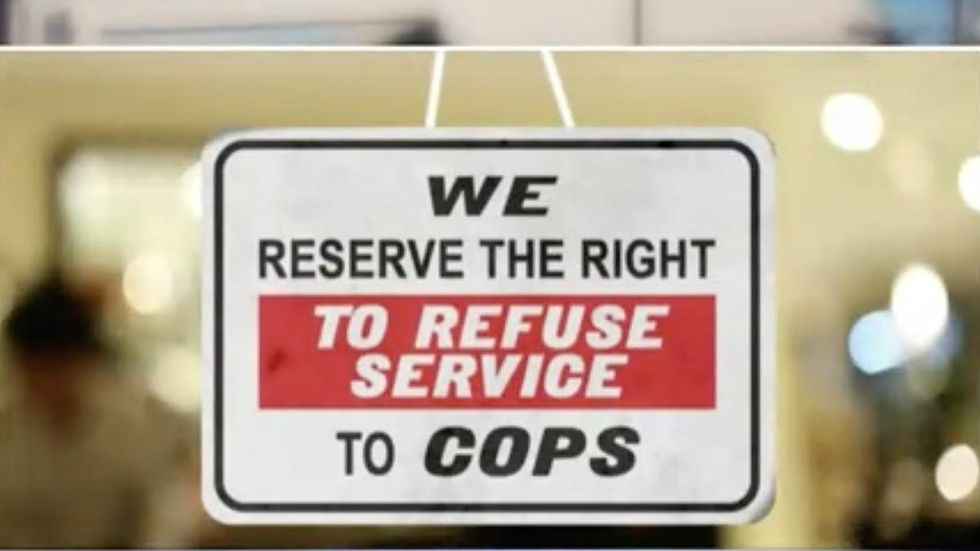 Detroit food truck owner refuses to serve cops, sparks controversy with Facebook post