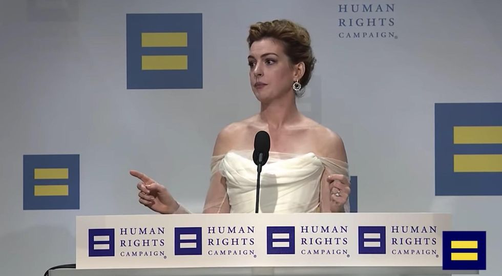WATCH: Hollywood megastar Anne Hathaway condemns straight, white people in award acceptance speech