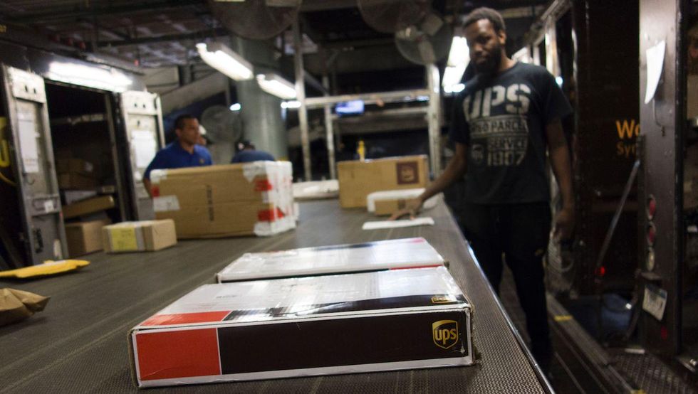 Low unemployment rates are great news for employees, including those filling holiday season jobs
