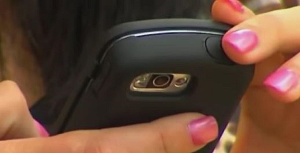 Man sentenced to 10 years after daughter finds child porn on his phone, turns him in