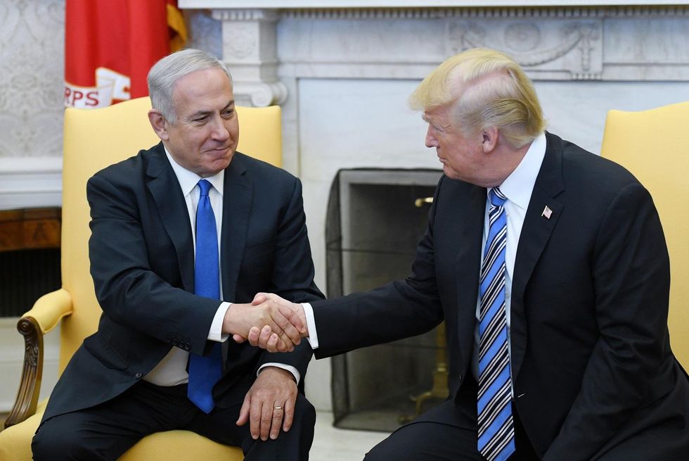 Trump announces his support for a two-state solution in Israel