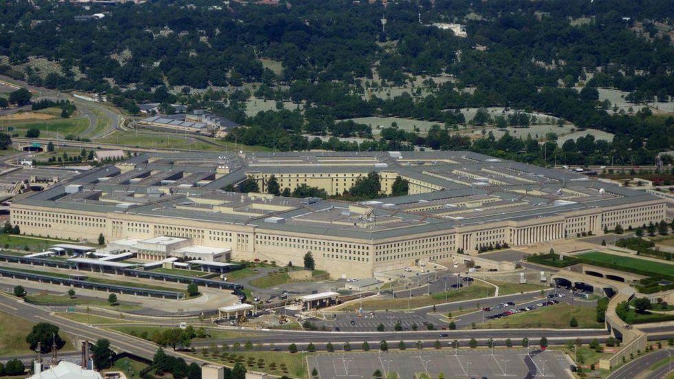 Navy sailor suspected of mailing ricin packages to Pentagon — and also to Trump