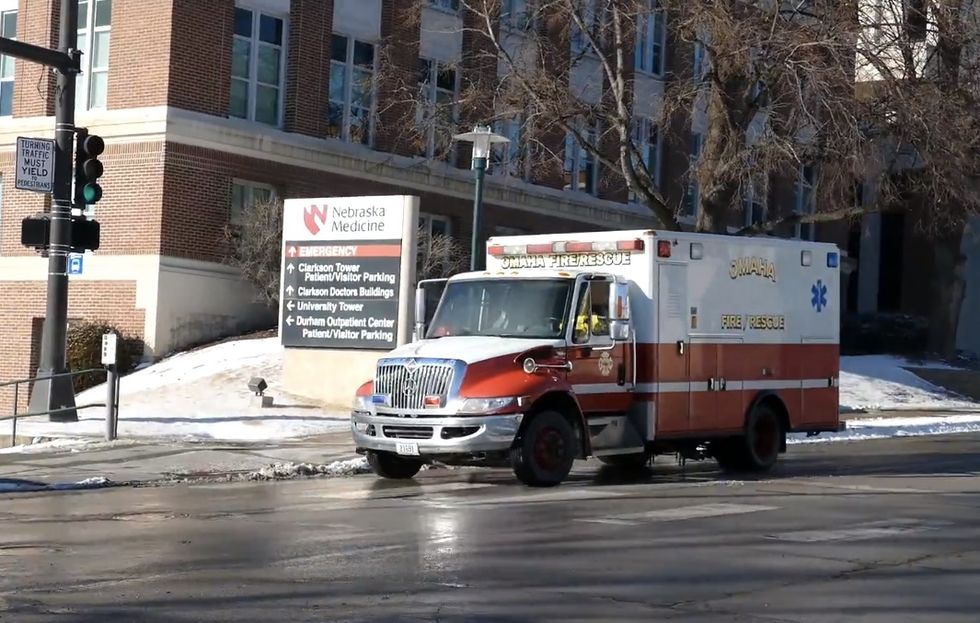 U.S. Medical Worker Exposed to Ebola in Sierra Leone Arrives in Nebraska for Observation