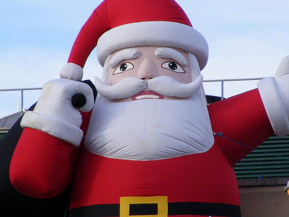 The Christmas Shopping Season Ended With a Whimper -- and Oil's Partly to Blame