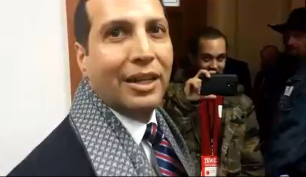 Video of Confrontation Between Pro-Gun Activists and Texas Democrat Has Open Carry Leader ‘So Pissed’