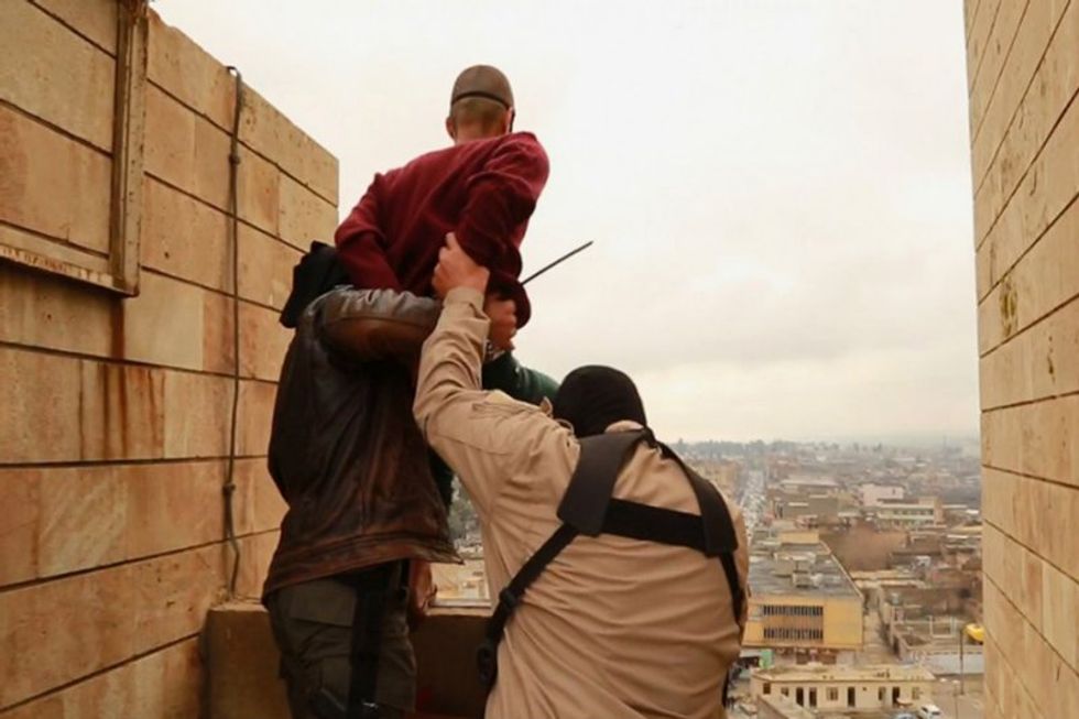Islamic State Social Media Accounts Circulate Photos That Show How Barbaric the Terrorists Really Are (GRAPHIC)