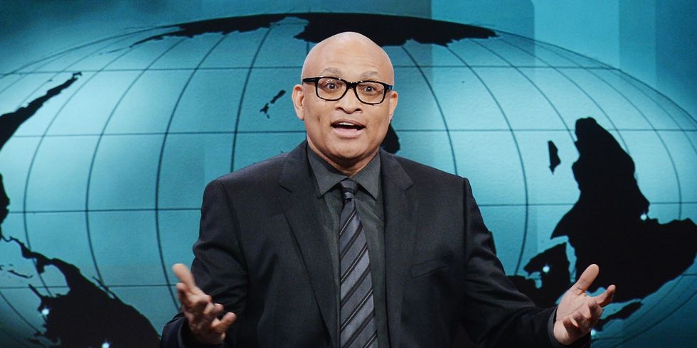 Did You Notice What's Going on Behind the Back of Comedy Central's New Host?