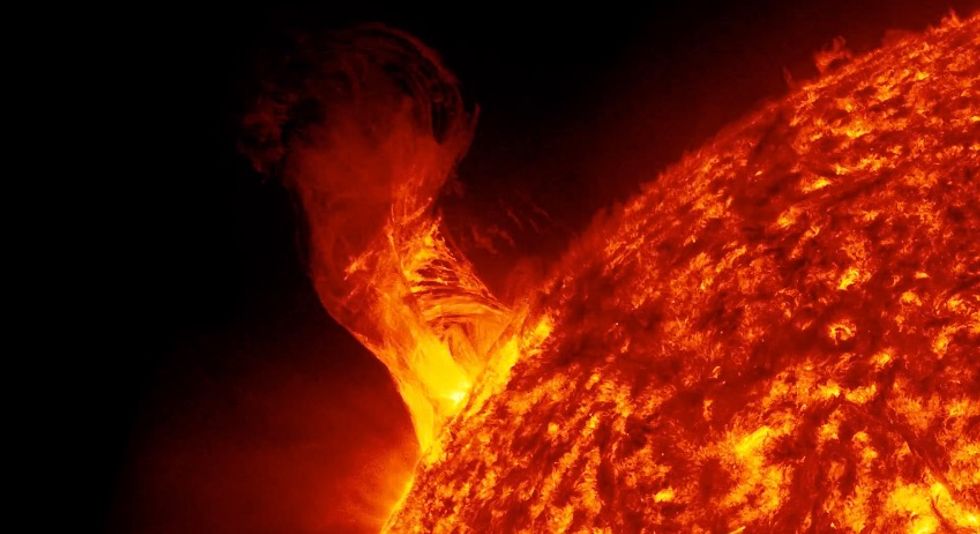 Breathtaking NASA Video Shows Beauty, Power of Massive Explosions Erupting on Sun: 'Stunning