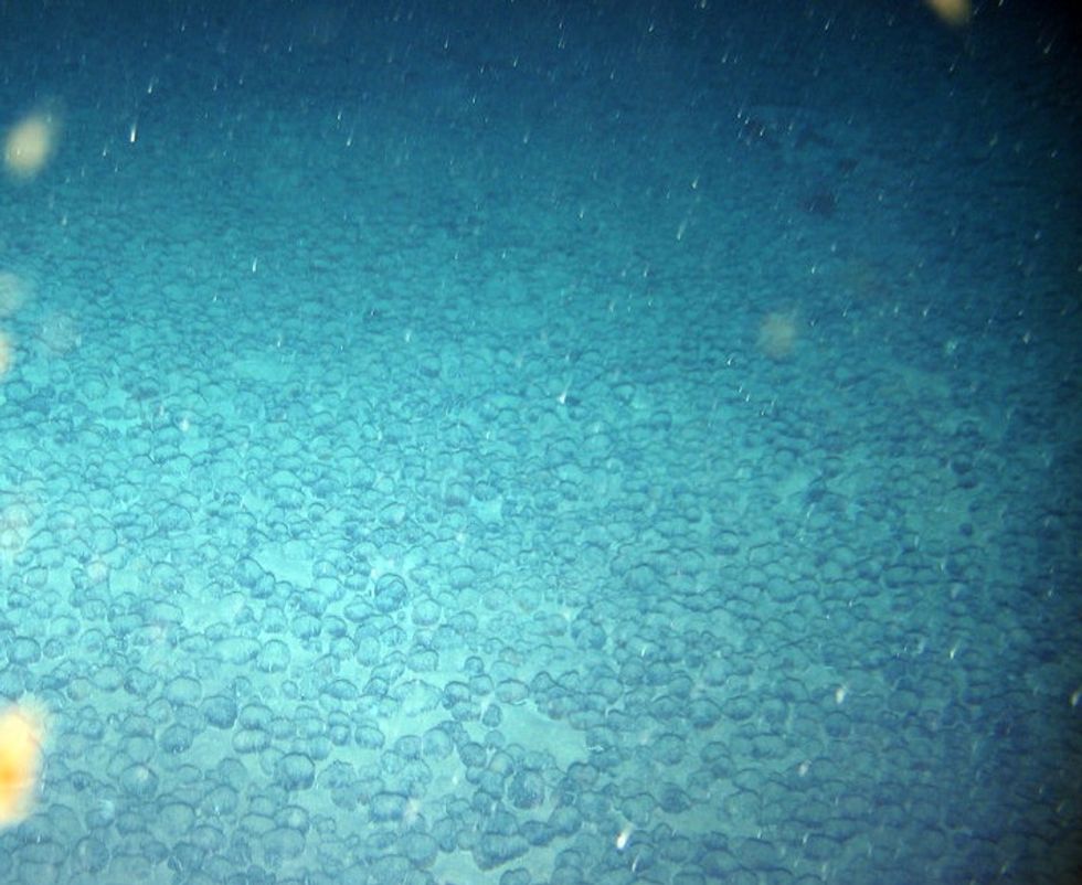 Strange' Metal Balls Found on Atlantic Ocean Floor