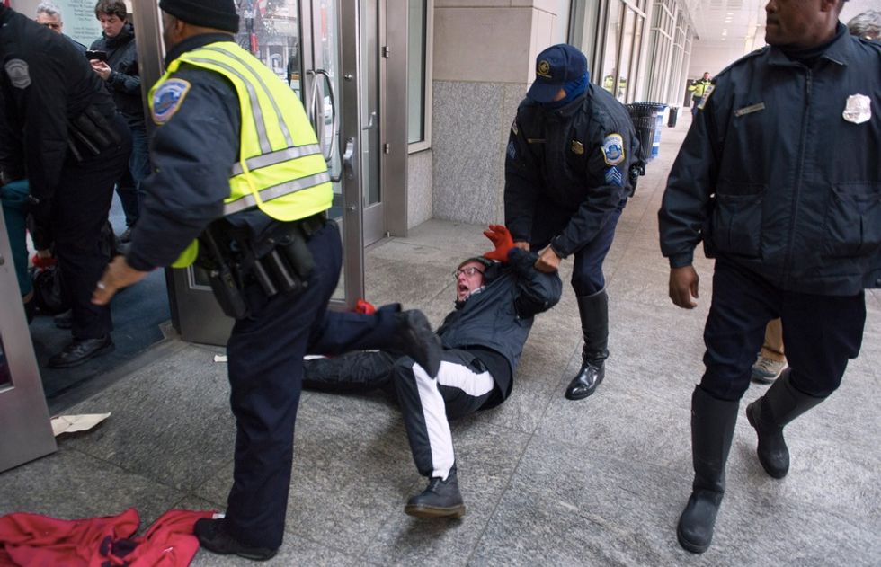 Amid Chants of 'Free, Free Palestine!' Demonstrators Try Crashing Pro-Israel Conference. Police Aren't Having Any of It.