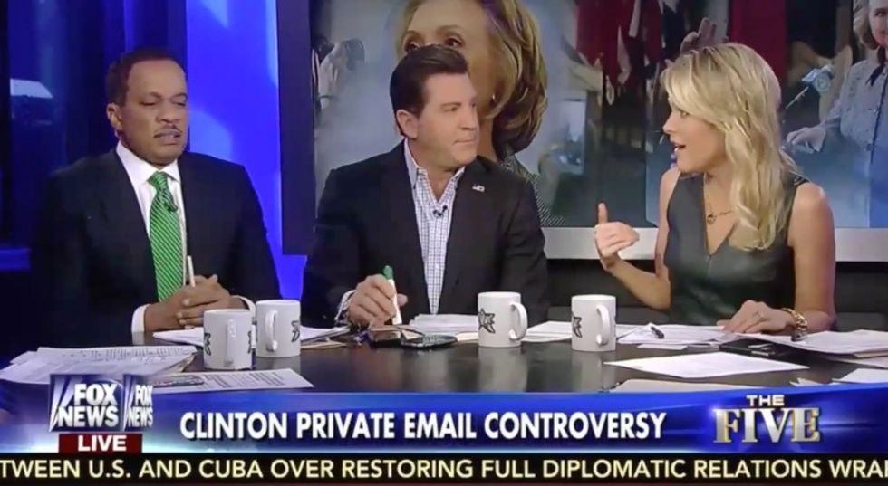Megyn Kelly Takes on Juan Williams Over Hillary Emails: 'You Asked Me a Question, Let Me Answer It!