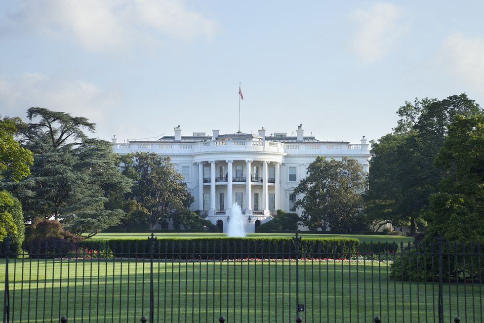 Envelope Sent to White House Tests Positive for Cyanide, Secret Service Says