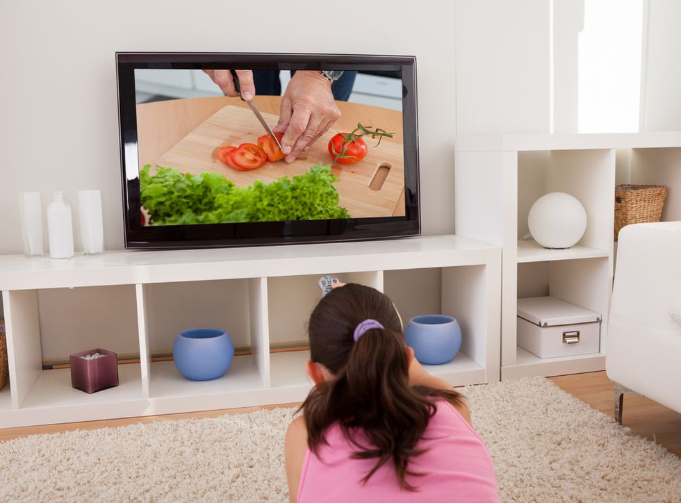 Can Food TV Make You Fatter? Here's What a New Study Found About People Who Watch Cooking Shows