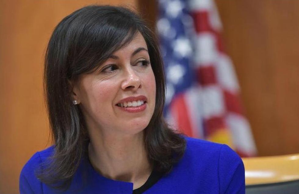 Dem FCC Commissioner Makes Big Net Neutrality Admission Days After Senior Official Told TheBlaze Something Very Different