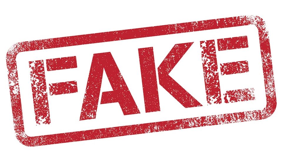 If You See This Photo of the Solar Eclipse, Don't Share It