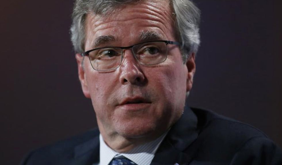 Ouch! Popular rapper's one-line zinger aimed Jeb Bush during meeting at Georgia state capital
