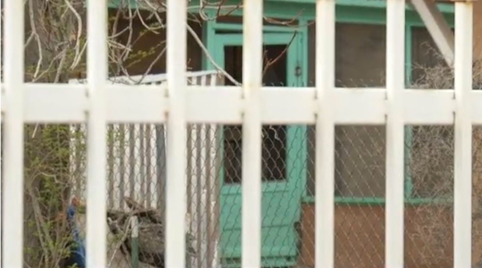 Burglary Suspect Discovers How a Father Reacts When His Pregnant Wife and Baby Son Are Instantly Put in Danger