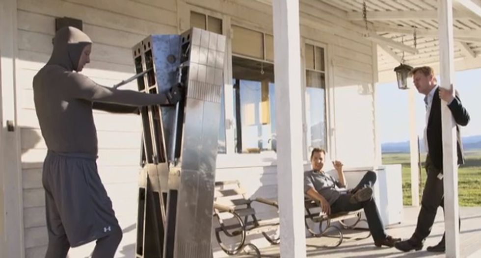 Behind-the-Scenes: How the Robots in 'Interstellar' Were Really Giant Puppets